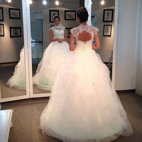 Ball Gown vestido de noiva curto High Neck Appliques White Cap Sleeve Wedding Gowns Luxury Sexy Backless Wedding Dresses 2019