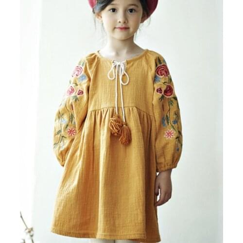 Baby girl teen dress long sleeve 2019 spring and autumn Christmas dress embroidery cotton linen dress children clothes