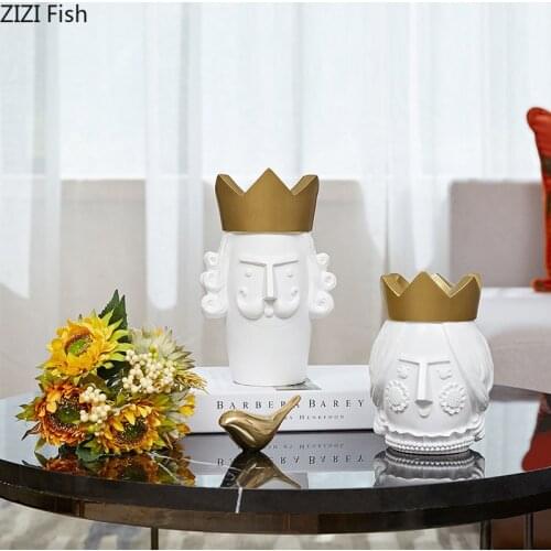 Nordic Family Function Ornaments Floral Vases Desktop Decor Statuette Resin Figurine Flower Insert Vintage Home Decoration