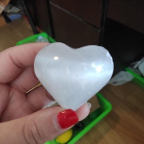 1pcs 45mm Polished White Selenite Scalloped Crystal Heart Carving Home Decoration Quartz Crystals