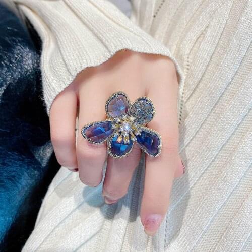 Crystal flower ring for women big floral statement cocktail rings for party exaggarate jewelry pink purple blue gray