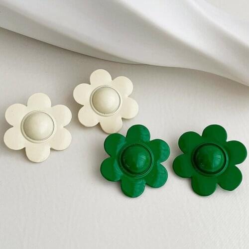 TARCLIY Summer Geometric Metal Small Flower Stud Earring Simple White Green Spray Paint Floral Ear Studs Women Trends Jewelry