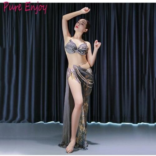 Professional Belly Dance Costume Set for Women Performance Outfits Bollywood Dancer Belly Dance Luxury diamond Suit