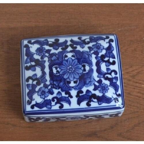 Christmas Blue and White Porcelain Box Small Box Storage Tank Small Ceramic Jewelry Box