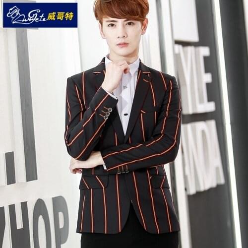 2020 Mens Spring And Autumn Clothing Business Casual Outerwear Blazer Male Slim Stripe Single Suit Singer Costumes