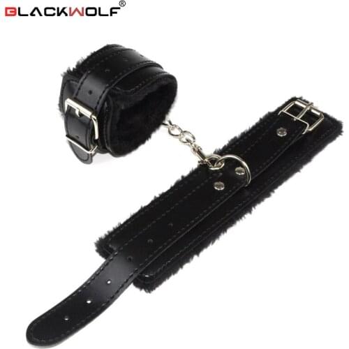 Black wolf 1 pair Soft PU Leather Handcuffs Restraints Sex Bondage Sex Products Ankle Cuffs Bondage Slave Sex Toys for Couple