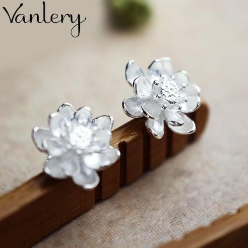 New Arrivals Korean Style Lotus Flower Earrings For Women Lady Bridal Earrings Girls Gifts Pendientes Brincos 2021