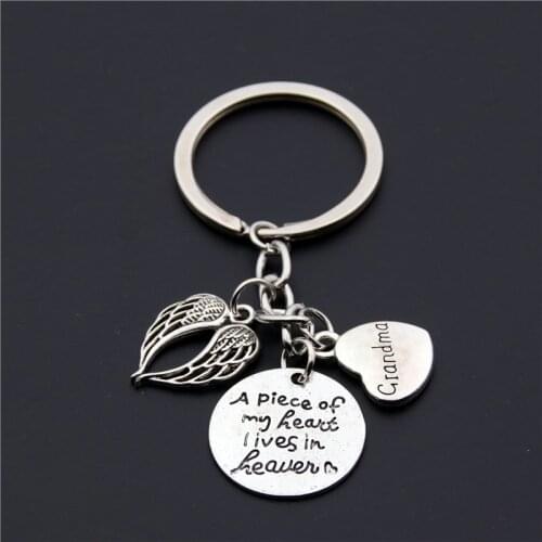 1PC A Piece Of My Heart Is In Heaven Loss of Mom Dad Grandma Memorial Key Rings Bereavement Family Sympathy Gift