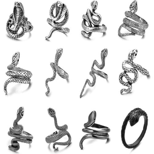 KMVEXO Retro Snake Rings Black Silver Color Metal Punk Open Adjustable Goth Animal Finger Ring for Women Men Party Jewelry Gift