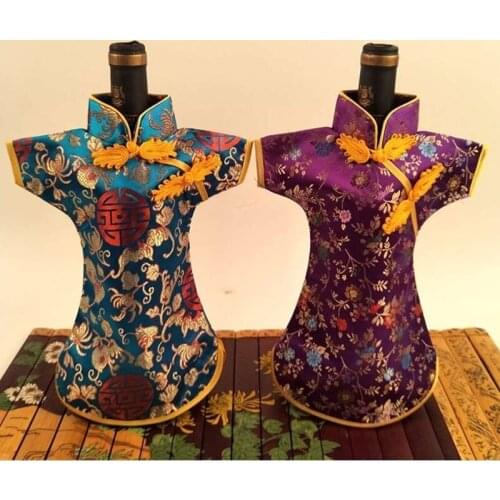 100pcs Chinese style Cheongsam Christmas Bottle Cover Wine Bags 750ml Table Decoration Silk Brocade Pouches Wholesale