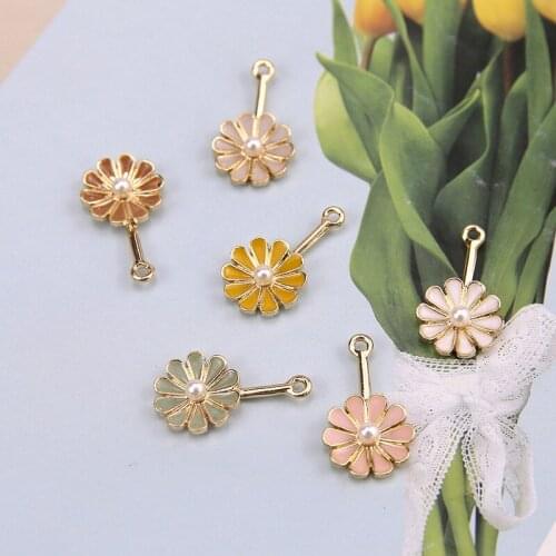 Free Shipping 30pcs 15*26MM Gold Tone Plated Pearl Core Enamel Alloy Daisy Flower Floating Earring Pendants Oil Drop DIY Charms