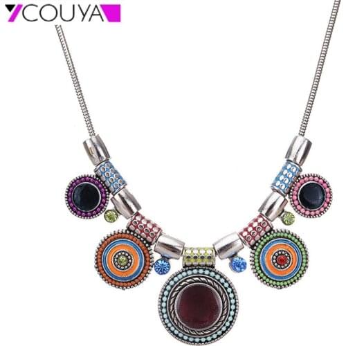 Women Retro Necklace Metal Color Circle Pendant Necklace Bohemia Indian Women Clothes Accessories National Style Handicrafts