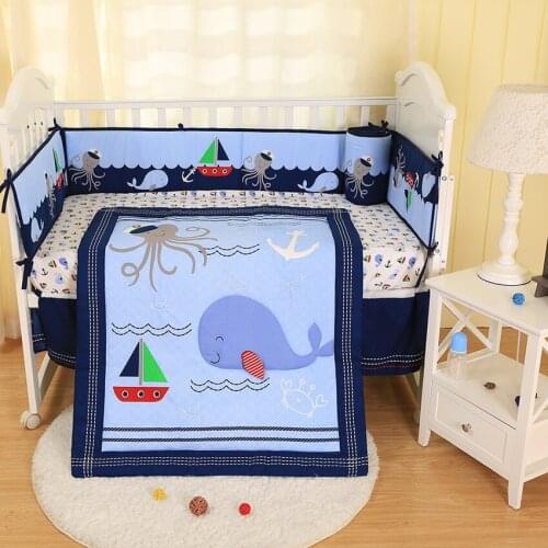7pcs embroidered On Sale Baby Bedding Set With The Lowest Price Baby Cot Bedding Set (4bumper+bed cover+bed skirt+duvet)