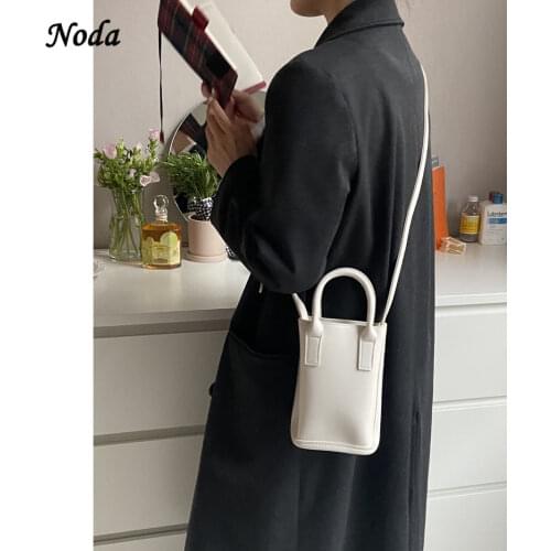 2021 on The New Niche Youth Solid Color Handbags Mobile Phone Bag Personality Bucket Bag Fashion Handbag Shoulder Diagonal Bag