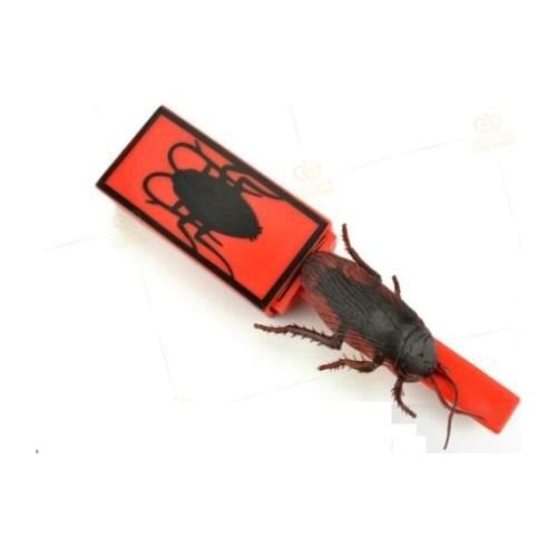 Free Shipping Magic Tricks Terror Cockroach Illusion Tricky Magia Toys,Joke,Gadget Close Up Street Magic Props