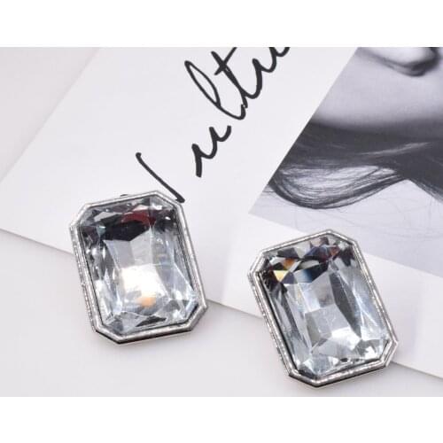 European And American Exaggerated Geometric Temperament Simple Earrings French Elegant Gem Fashion Sweet Ear Jewelry Female