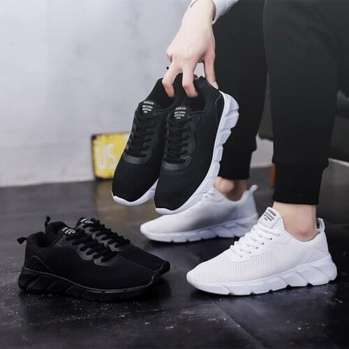 Large summer mens sports shoes mesh light and breathable mens casual shoes outdoor sports walking shoes кроссовки мужские39-47