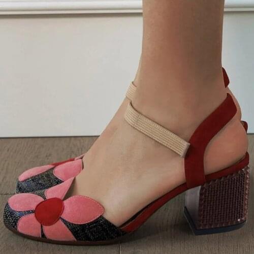 2021 Female Sexy Party High Heels White Pumps Square Heels Womens Shoes New Fashion Casual Point Toe Buckle Strap Square Heel