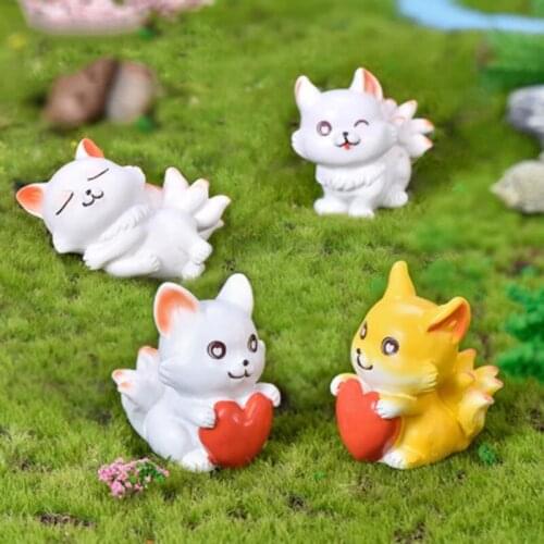 ZOCDOU 1 Piece Cute Animal Nine-tailed Fox Small Statue Little Figurine Crafts Figure Ornament Miniatures
