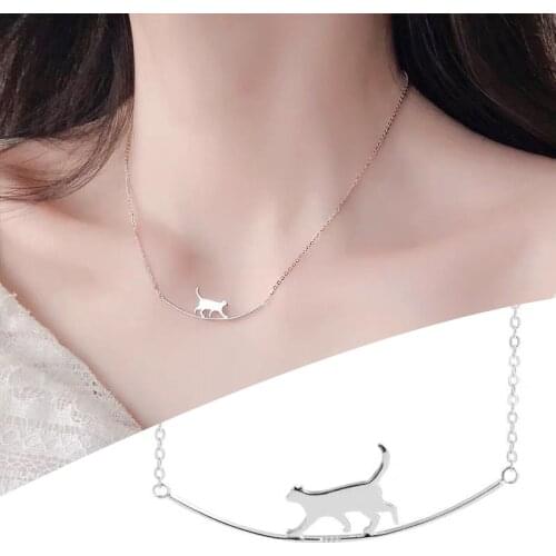 Fashion Animal Walking Cat Necklace Pendant Clavicle Women Jewelry Gifts for Girls EA