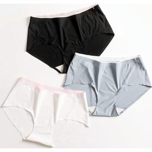 Dreamlikelin Female Ice Silk Seamless Underwear One-piece Mid-waist Antibacterial Cotton Crotch Breathable Soft Briefs for Women