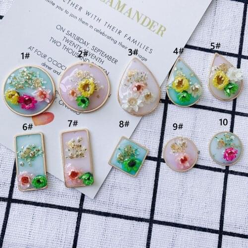 Colorful Epoxy Resin Dry Flower Jewelry Heart Round Rectangle Waterdrop Necklace Pendants 10pcs Fashion Earring Ornament Charms