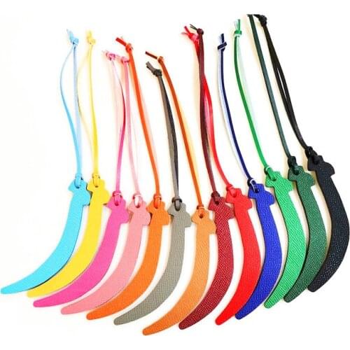 2020 Made Luxury Genuine Natural Leather Character Alphabet Arabic Letter Keychain Backpack Pendant Ladies Women Bag Charm