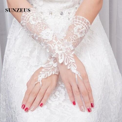 Opera Length Womens Party Accessories Gloves for Bridal White Lace with Pearls Fingerless Wedding Gloves SG17