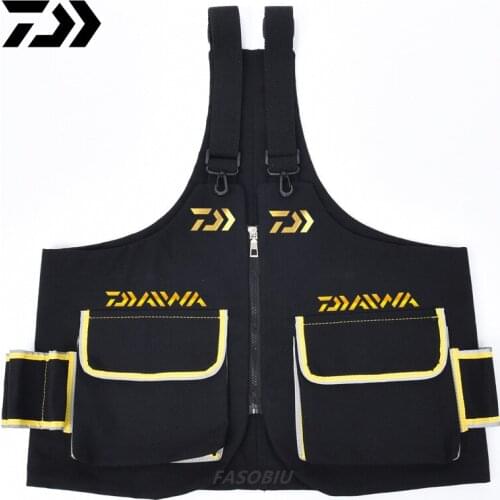 2021 New Daiwa Men Women Outdoor Sport Fishing Bags Waterproof Leisure Multi Function Fishing Carapace bag