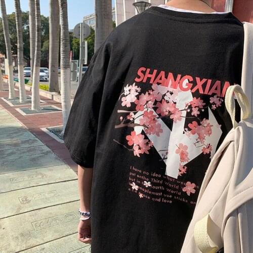 Black Flowers Print T-Shirt Male Funny Harajuku Tee Streetwear Fashion Hip Hop Half Sleeve Oversize High Street T Shirts Boys