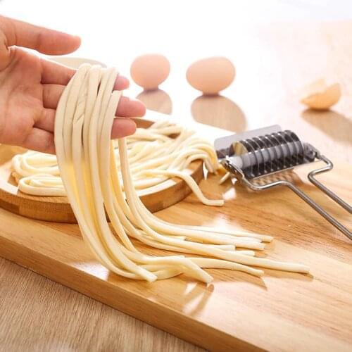 Stainless Steel Kitchen Noodle Maker Lattice Roller Docker Dough Cutter Tool