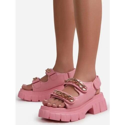 2021 summer European and American style fashion trend light and comfortable platform beach womens shoes