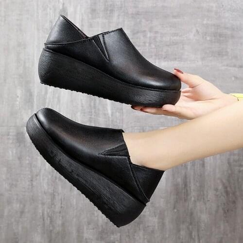 Chunky Sneakers Women 2021 New Solid Color Thick Bottom Lace Up Walking Womens Shoes Female Breathable Non Slip Platform Shoes