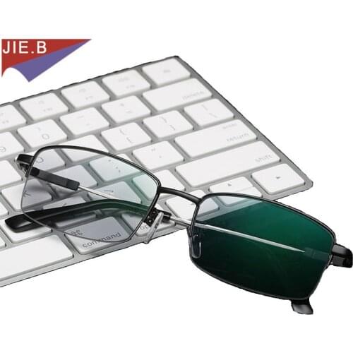 2018 New Quality Photochromic Presbyopia Women Mens Glasses Fashion Square half Rim Classic Reading Glasses