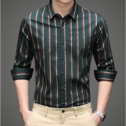 2021 new mens high-quality business casual long-sleeved shirt men spring summer lapel fashion striped slim work office shirt