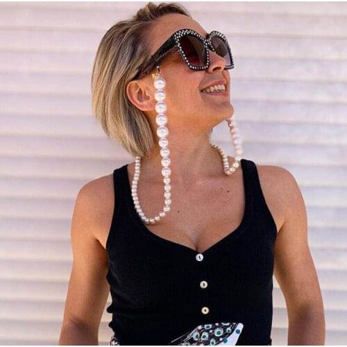 KINFOLK Sunglasses Accessory Layers Plastic Pearl Beaded Metal Eyeglasses Chain Silicone Loops Women Necklace Gift 2021