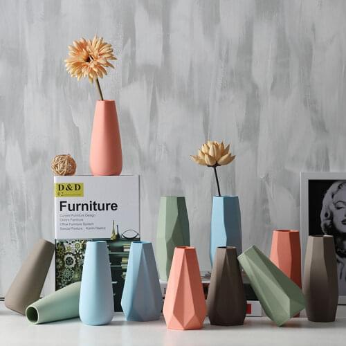 Stylish brief solid color irregular tabletop vase Exquisite living room office Japanese small vase Home furnishings