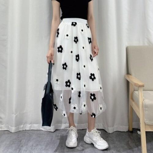 2021 Autumn New Simple White Fresh Sweet Embroidered Skirt Elastic High Waist Slim Casual Women A-line Long Skirt Free Shipping