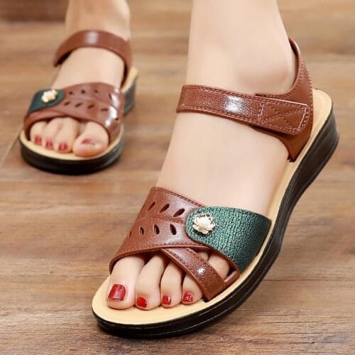 Fashion Women Sandals Summer Women Casual Shoes Slippers Rome Retro Thick Bottom Open Toe Sandals Beach Slip On Slides Sandals