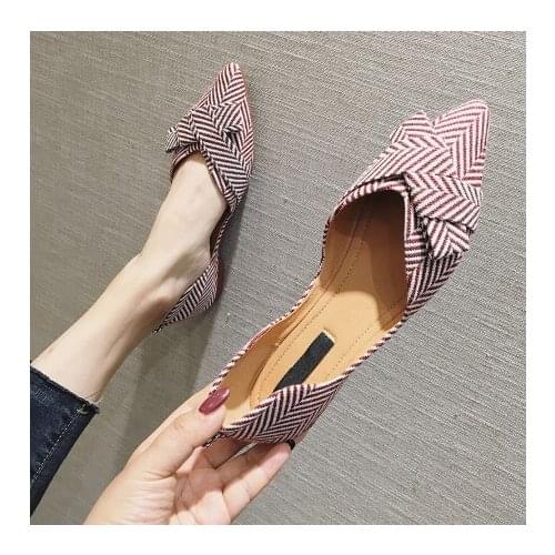 Fashion Flats for Women Shoes 2020 Spring Summer Boat Shoes Pointed toe Casual Slip-on Shoes Elegant Ladies Footwear