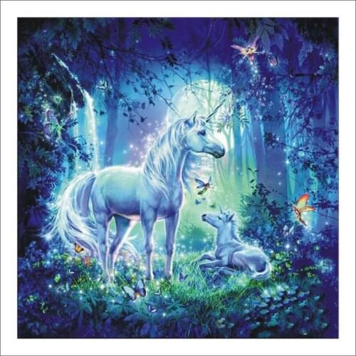 Fashion Diamond Embroidered Cross Stitch Set 5D DIY Diamond Unicorn Mother and Child Mosaic Gift Mural Home Decoration T079