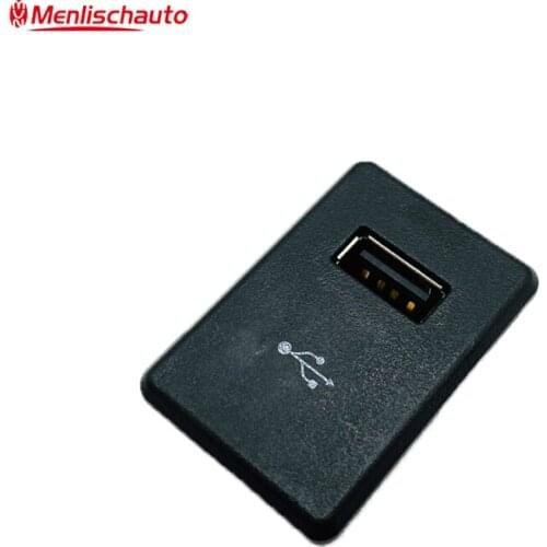Original High Quality Automatic Auto AUX USB MEDIA PORT 795481001 548900902357