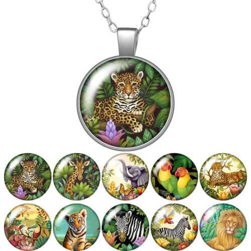 Forest Animals Tiger leopard elephant Round Pendant Necklace 25mm Glass Cabochon Silver color Jewelry Women Birthday Gift 50cm