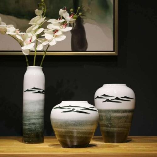 Personalized Popular Landscape Hand Glazed Home Ornament Simple Modern Ceramic Flower Vase for Hotel