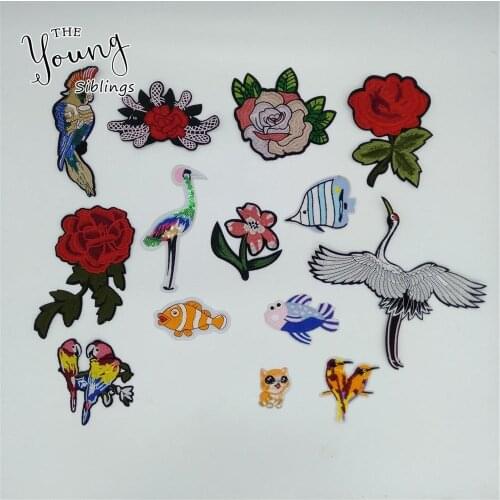 Fashion High quality Applique Embroidery Iron on patch DIY Kids Hot melt adhesive Badges Clothing Decorate Accessories 1pcs sell