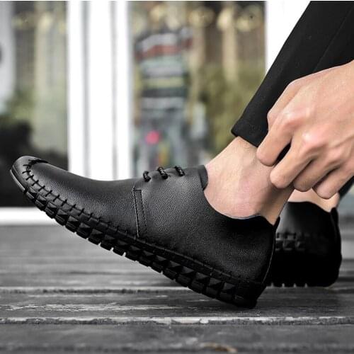 Man informales breathable shoes hombre masculino zapatillas Mens shoe hot leather de for zapatos men sapato spring fashion mens