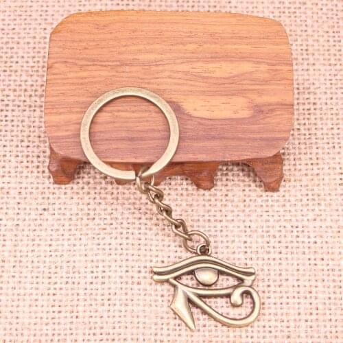 20pcs New Fashion Keychain 33x27mm ancient egypt eye of Horus Pendants DIY Men Jewelry Car Key Chain Souvenir For Gift