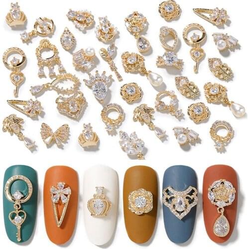 Newest 1Pieces Lot Pendant Chain 3D Alloy Butterfly Nail Art Zircon Pearl Metal Manicure Nails DIY Accessories Nail Decoration