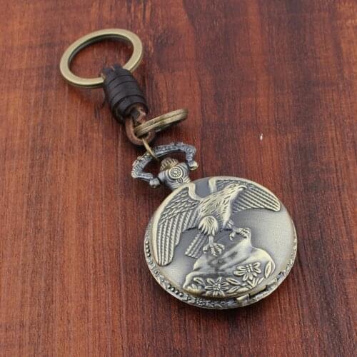 Classic Pattern Eagle on the rock Bird Key Chains Keychain Punk Animal Jewelry For Women Men Bag Wallet Watch Pendant Decoration