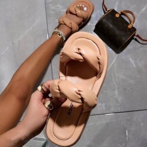 2021 women spring/summer new sponge twist thick-soled single-layer outdoor beach ms slippers thick-soled casual sandals